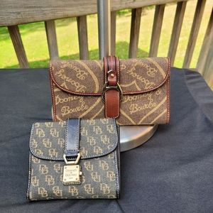 DOONEY AND BOURKE VINTAGE WALLETS LOT. MUST SEE!